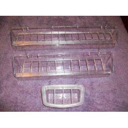 #M025 CLEAR SEED FEEDER - 8in. L Image