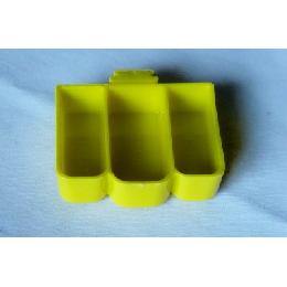 #L389 THREE TREAT CUP - 2in. x 2in. Image